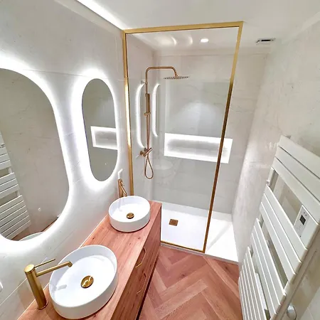 Au Coeur De Apartment